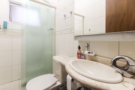 Casa à venda com 130m², 3 quartos e 3 vagas Casa à venda com 130m², 3 quartos e 3 vagasBanheiro Social