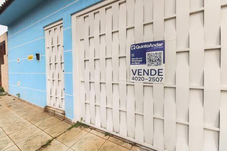 Casa à venda com 130m², 3 quartos e 3 vagas Casa à venda com 130m², 3 quartos e 3 vagasFachada - Placa Código TZWM-71
