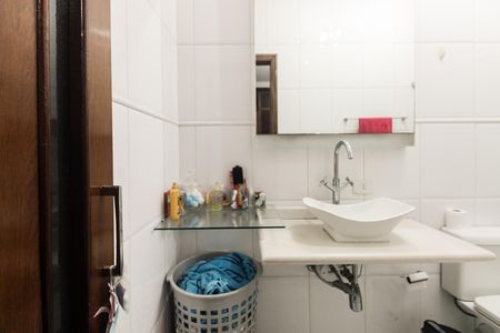 Casa à venda com 130m², 3 quartos e 3 vagas Casa à venda com 130m², 3 quartos e 3 vagasBanheiro Suíte 1