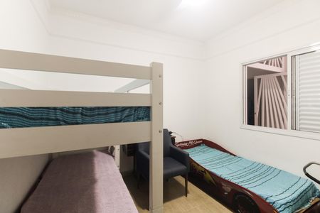 Casa à venda com 130m², 3 quartos e 3 vagas Casa à venda com 130m², 3 quartos e 3 vagasQuarto