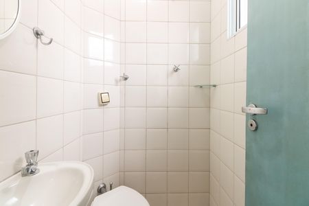 Casa à venda com 130m², 3 quartos e 3 vagas Casa à venda com 130m², 3 quartos e 3 vagasBanheiro Suíte 2