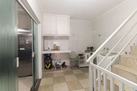 Casa à venda com 130m², 3 quartos e 3 vagas Casa à venda com 130m², 3 quartos e 3 vagasÁrea de Serviço