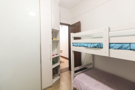 Casa à venda com 130m², 3 quartos e 3 vagas Casa à venda com 130m², 3 quartos e 3 vagasQuarto