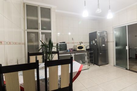Cozinha  de casa à venda com 3 quartos, 130m² em Vila Moreira, São Paulo
