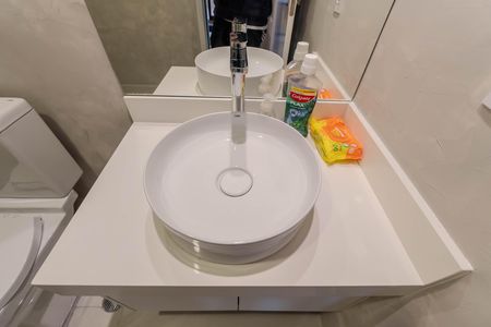 Studio à venda com 28m², 1 quarto e sem vaga Studio à venda com 28m², 1 quarto e sem vagaBanheiro
