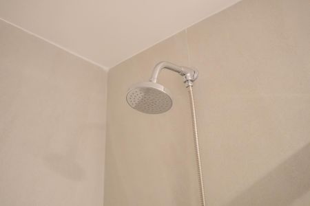 Studio à venda com 28m², 1 quarto e sem vaga Studio à venda com 28m², 1 quarto e sem vagaBanheiro