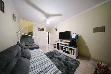 Sala de casa à venda com 2 quartos, 150m² em Cidade Antônio Estêvão de Carvalho, São Paulo