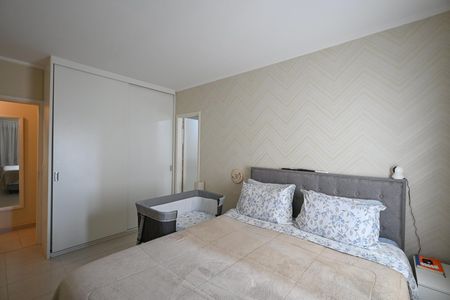 Apartamento à venda com 104m², 3 quartos e 2 vagasSuíte 1