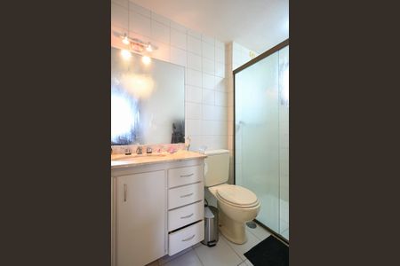 Apartamento à venda com 104m², 3 quartos e 2 vagasBanheiro da Suíte  3