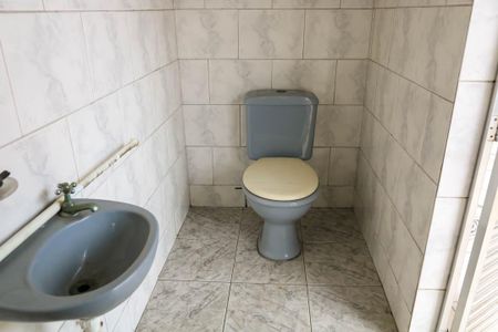 Casa para alugar com 90m², 1 quarto e sem vaga Casa para alugar com 90m², 1 quarto e sem vagaBanheiro do Terraço