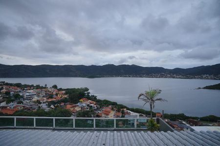 Vista do Quarto 2 de casa para alugar com 3 quartos, 160m² em Camboinhas, Niterói