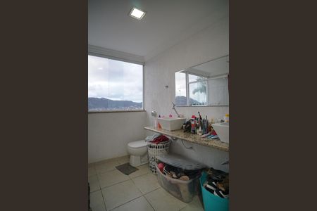 Casa para alugar com 160m², 3 quartos e sem vaga Casa para alugar com 160m², 3 quartos e sem vagaBanheiro social