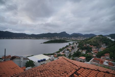 Casa para alugar com 160m², 3 quartos e sem vaga Casa para alugar com 160m², 3 quartos e sem vagaVista da Sacada