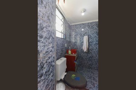 Apartamento à venda com 50m², 2 quartos e 1 vaga Apartamento à venda com 50m², 2 quartos e 1 vagaBanheiro