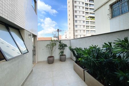 Apartamento à venda com 225m², 3 quartos e 4 vagasÁrea privativa