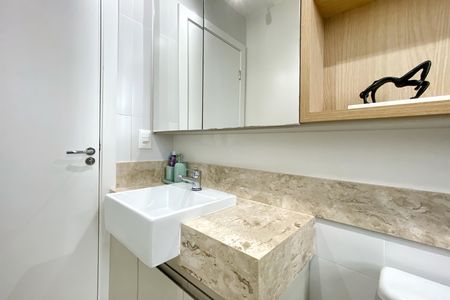 Apartamento à venda com 225m², 3 quartos e 4 vagasBanheiro