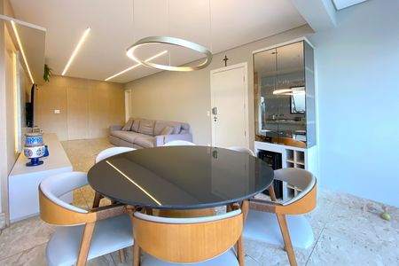 Apartamento à venda com 225m², 3 quartos e 4 vagasSala - Jantar