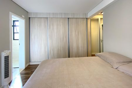 Apartamento à venda com 225m², 3 quartos e 4 vagasSuite 1