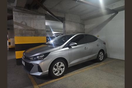 Apartamento para alugar com 50m², 1 quarto e 1 vaga Apartamento para alugar com 50m², 1 quarto e 1 vagaGaragem