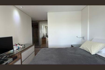 Apartamento para alugar com 146m², 3 quartos e 3 vagas