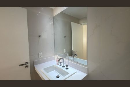 Apartamento para alugar com 146m², 3 quartos e 3 vagas