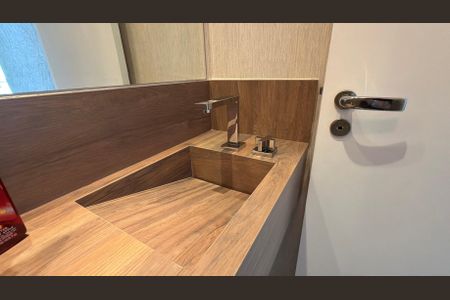 Apartamento para alugar com 146m², 3 quartos e 3 vagas