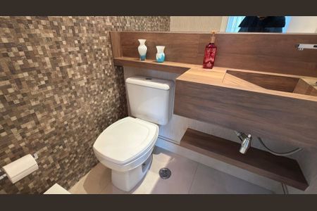 Apartamento para alugar com 146m², 3 quartos e 3 vagas