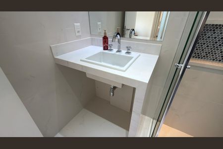 Apartamento para alugar com 146m², 3 quartos e 3 vagas