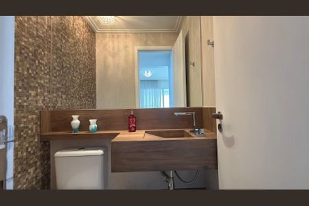 Apartamento para alugar com 146m², 3 quartos e 3 vagas