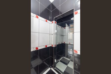 Casa à venda com 90m², 4 quartos e 2 vagasBanheiro