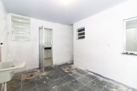 Casa à venda com 90m², 4 quartos e 2 vagasÁrea de Serviço