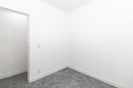 Casa à venda com 90m², 4 quartos e 2 vagasQuarto 2