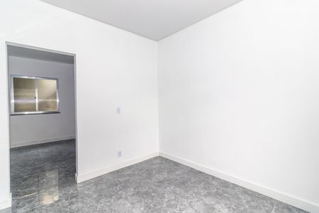 Casa à venda com 90m², 4 quartos e 2 vagasQuarto 4