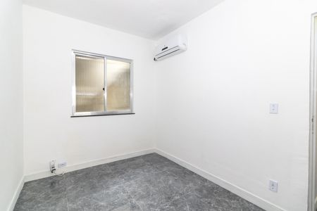 Casa à venda com 90m², 4 quartos e 2 vagasQuarto 3