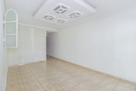 Casa à venda com 150m², 3 quartos e 2 vagas Casa à venda com 150m², 3 quartos e 2 vagasSala