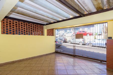 Casa à venda com 150m², 3 quartos e 2 vagas Casa à venda com 150m², 3 quartos e 2 vagasGaragem