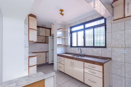Casa à venda com 150m², 3 quartos e 2 vagas Casa à venda com 150m², 3 quartos e 2 vagasCozinha