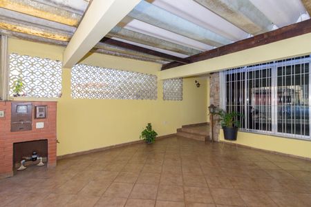 Casa à venda com 150m², 3 quartos e 2 vagas Casa à venda com 150m², 3 quartos e 2 vagasGaragem