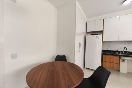 Cozinha de apartamento para alugar com 1 quarto, 43m² em Jardim Ibirapuera, Campinas