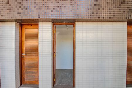 Apartamento à venda com 121m², 3 quartos e 2 vagas Apartamento à venda com 121m², 3 quartos e 2 vagasDepósito