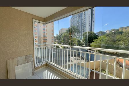 Apartamento para alugar com 71m², 3 quartos e 1 vaga