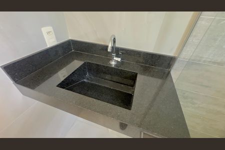 Apartamento para alugar com 71m², 3 quartos e 1 vaga