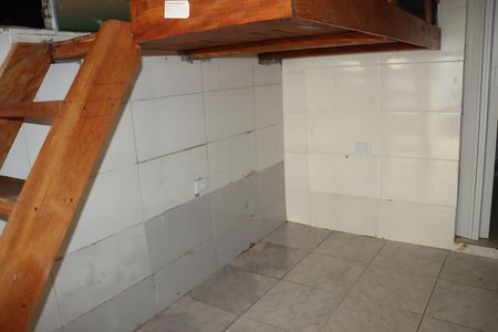 Apartamento para alugar com 1 quarto, 25m² em Jardim Semiramis, Cotia