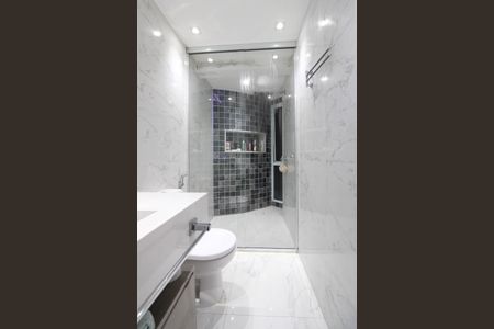 Apartamento à venda com 84m², 3 quartos e 2 vagas Apartamento à venda com 84m², 3 quartos e 2 vagasBanheiro Suíte