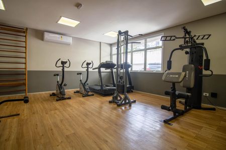Apartamento à venda com 84m², 3 quartos e 2 vagas Apartamento à venda com 84m², 3 quartos e 2 vagasAcademia
