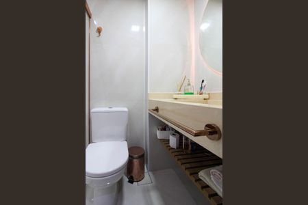 Apartamento à venda com 84m², 3 quartos e 2 vagas Apartamento à venda com 84m², 3 quartos e 2 vagasBanheiro