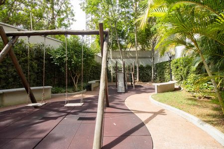 Apartamento à venda com 84m², 3 quartos e 2 vagas Apartamento à venda com 84m², 3 quartos e 2 vagasPlayground