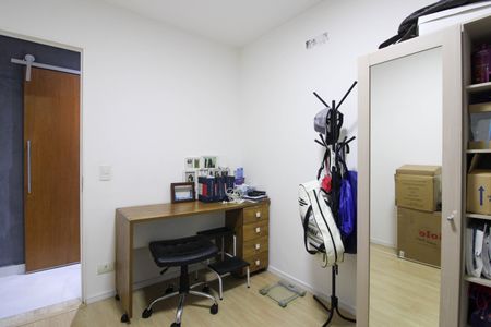 Apartamento à venda com 84m², 3 quartos e 2 vagas Apartamento à venda com 84m², 3 quartos e 2 vagasQuarto 2