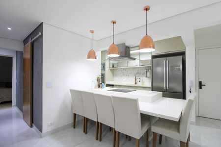 Apartamento à venda com 84m², 3 quartos e 2 vagas Apartamento à venda com 84m², 3 quartos e 2 vagasCozinha