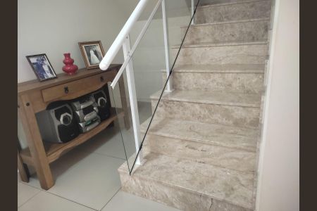 Escada de casa à venda com 3 quartos, 221m² em Jardim Santa Carolina, Sumaré